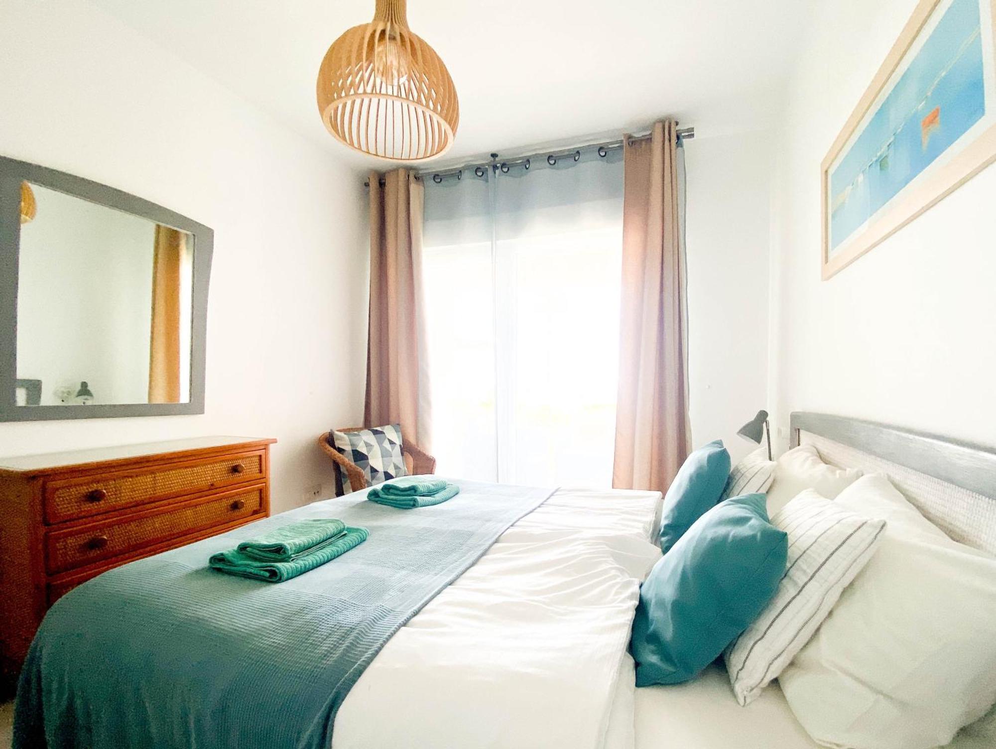Frontline Beach Ground Floor With Privet Garden, Mi Capricho 16 Mijas Exteriör bild