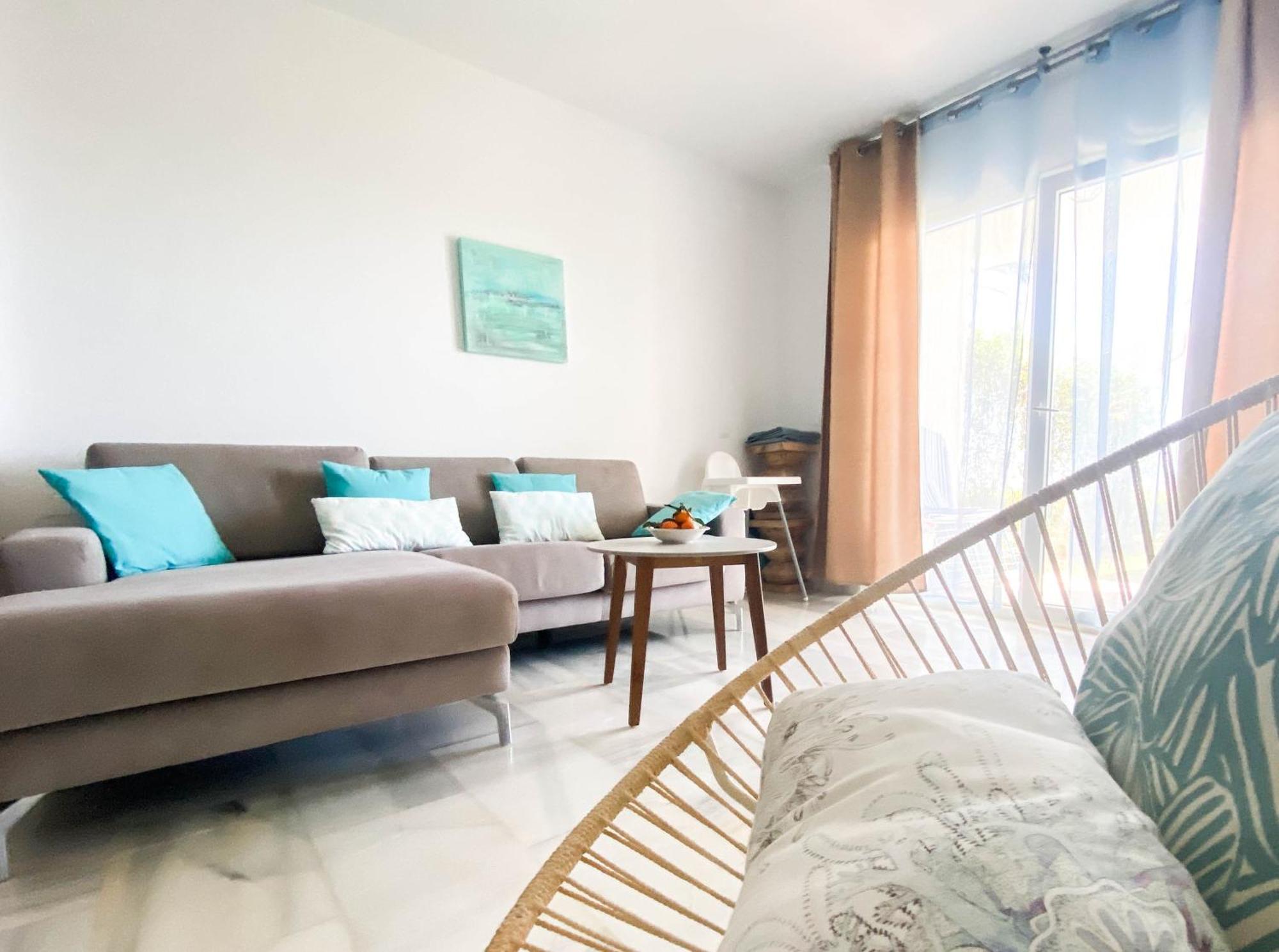 Frontline Beach Ground Floor With Privet Garden, Mi Capricho 16 Mijas Exteriör bild