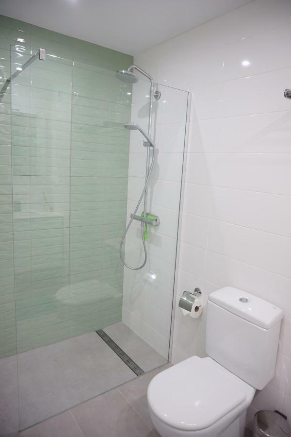 Frontline Beach Ground Floor With Privet Garden, Mi Capricho 16 Mijas Exteriör bild